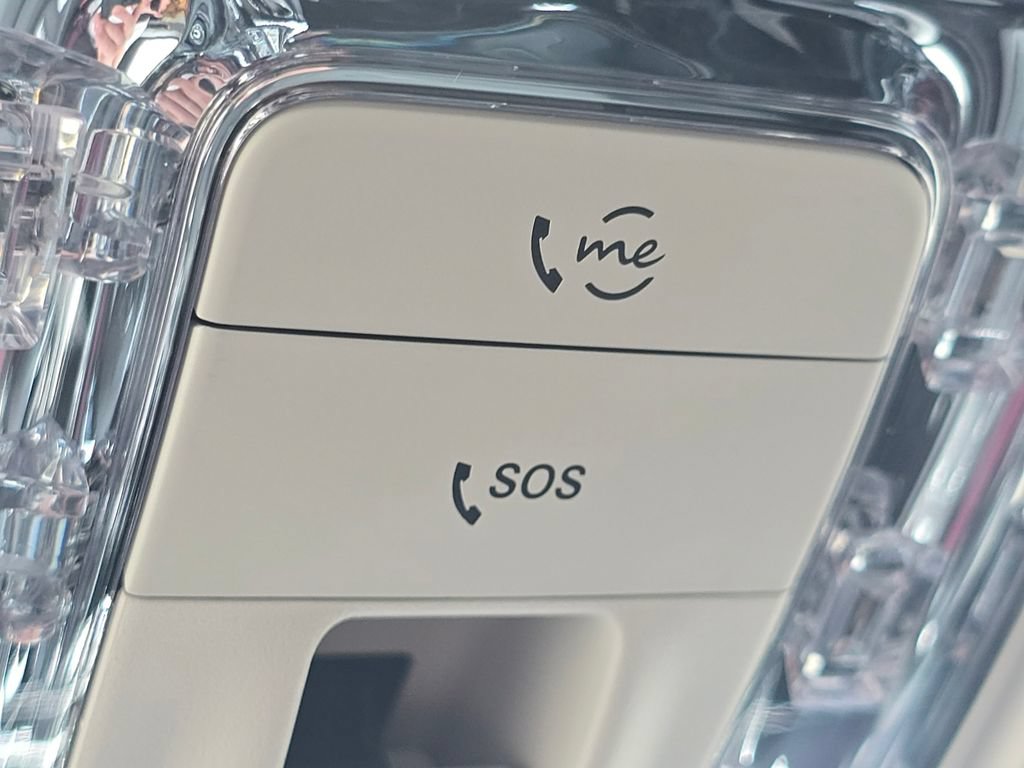 Certified 2026 Mercedes-Benz GLS 450 4MATIC image 8