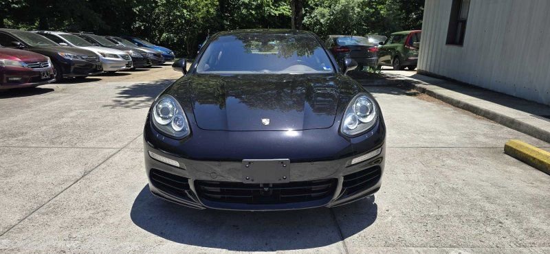 Used 2016 Porsche Panamera 4 AWD/4WD image 8