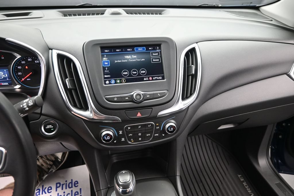 Used 2020 Chevrolet Equinox LT w/ Driver Convenience Package FWD image 30