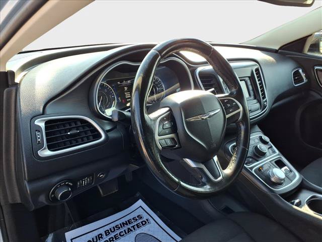 Used 2015 Chrysler 200 Limited w/ Convenience Group FWD image 19