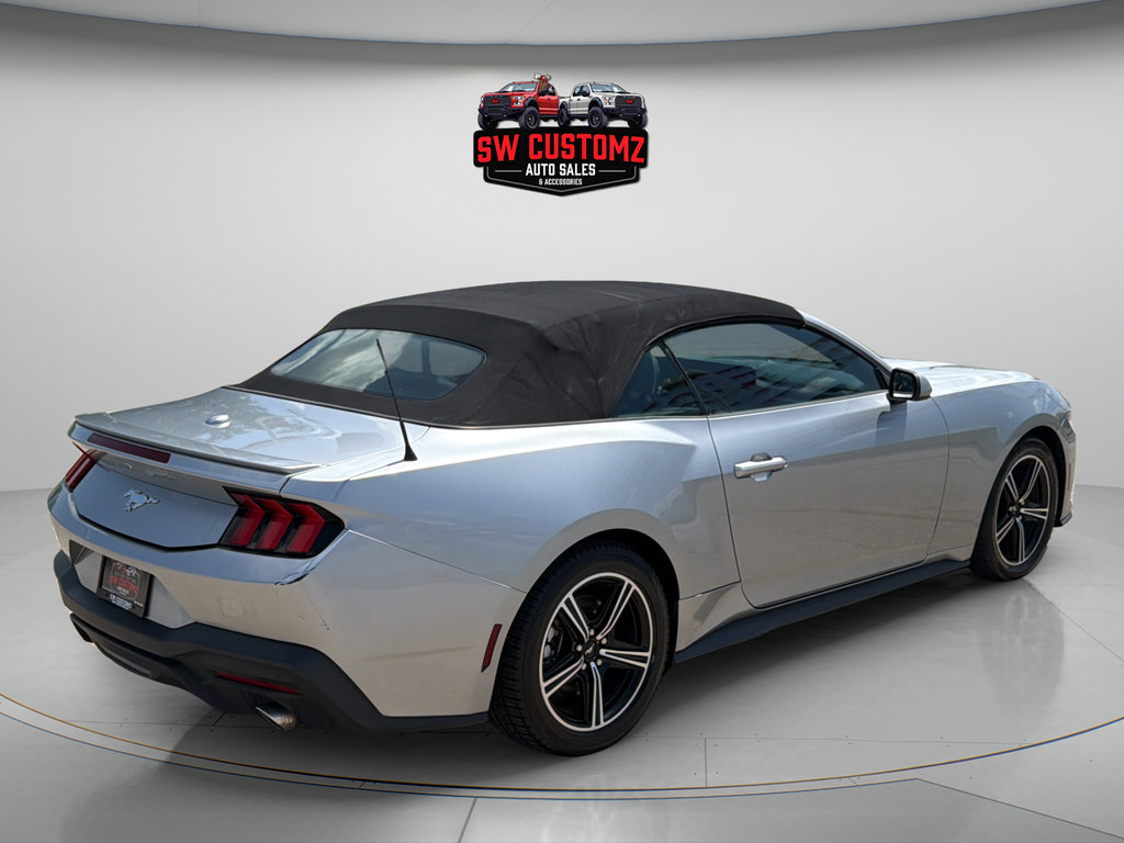 Used 2024 Ford Mustang Premium RWD image 7