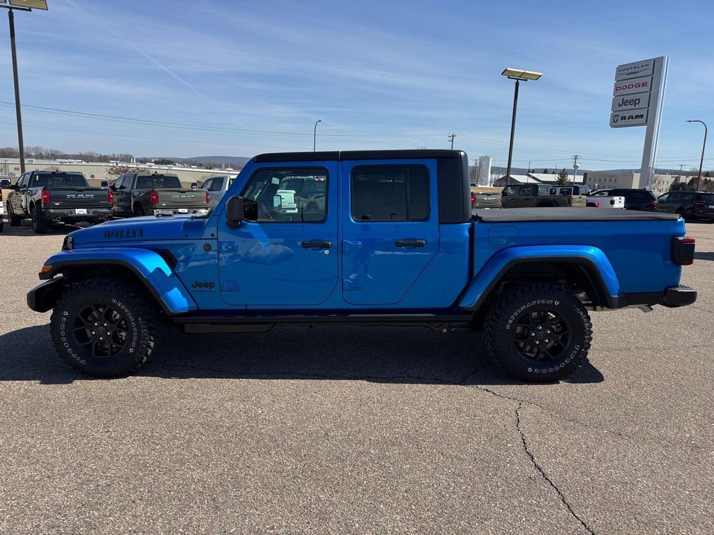 New 2026 Jeep Gladiator Willys AWD/4WD image 2