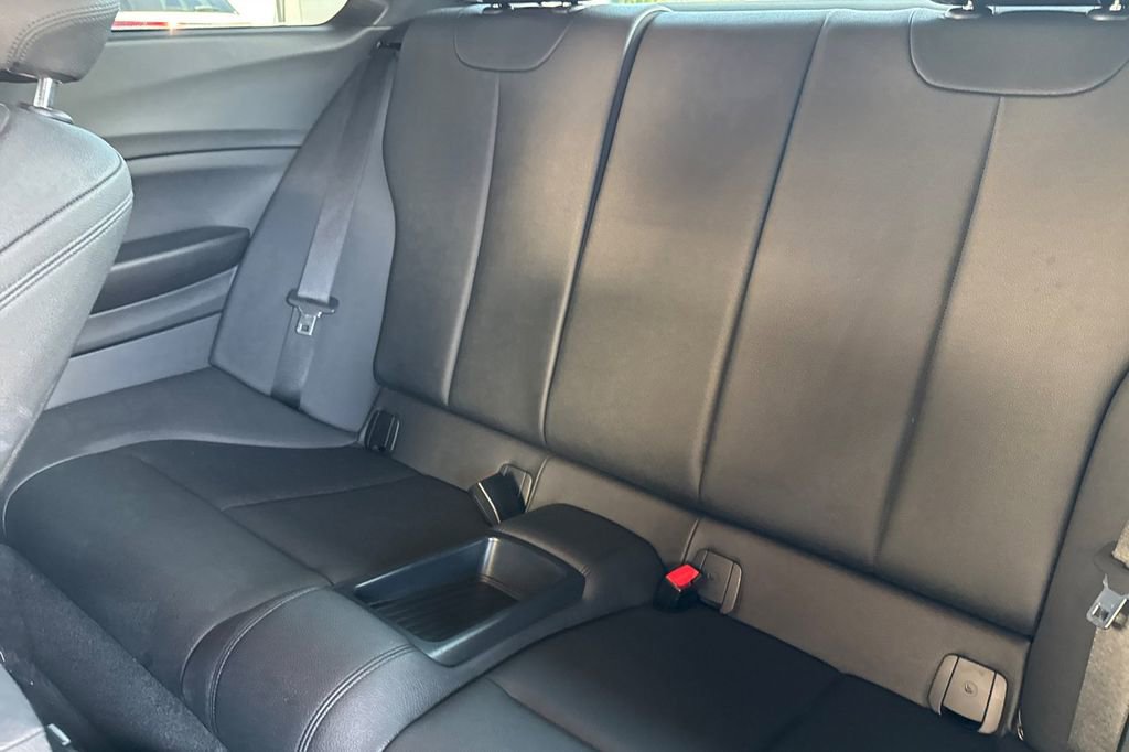 Used 2018 BMW 230i Coupe image 11