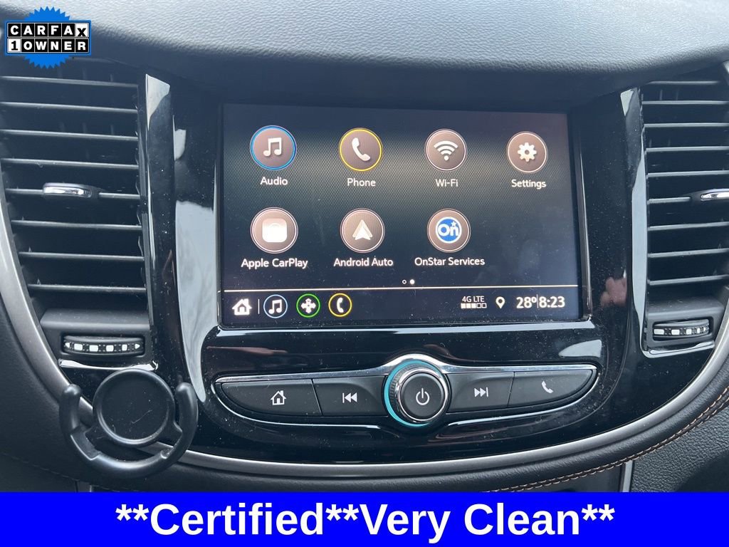 Used 2020 Chevrolet Trax LT w/ LT Convenience Package image 15