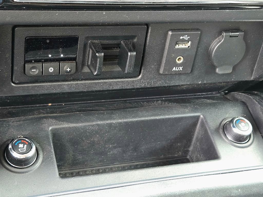 Used 2018 Nissan Titan Platinum Reserve w/ Platinum Utility Package image 20