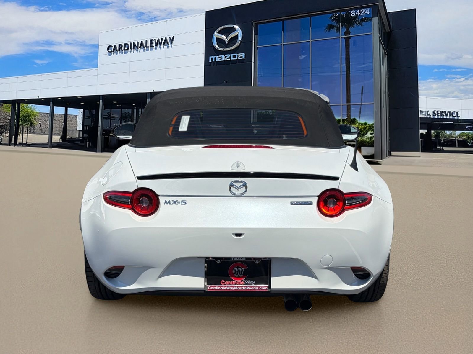New 2026 MAZDA MX-5 Miata Club w/ Weather Package RWD image 5