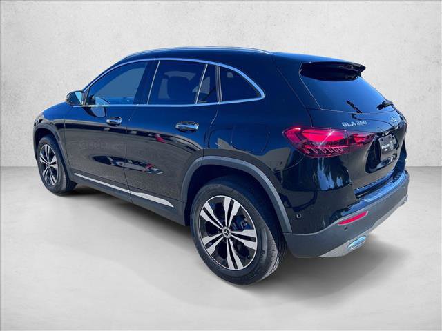 Certified 2026 Mercedes-Benz GLA 250 4MATIC image 9