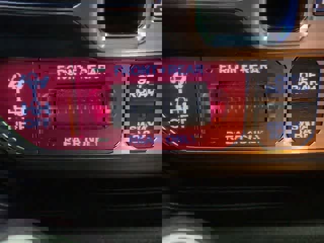 Used 2023 Jeep Wrangler Unlimited Rubicon w/ LED Lighting Group image 40