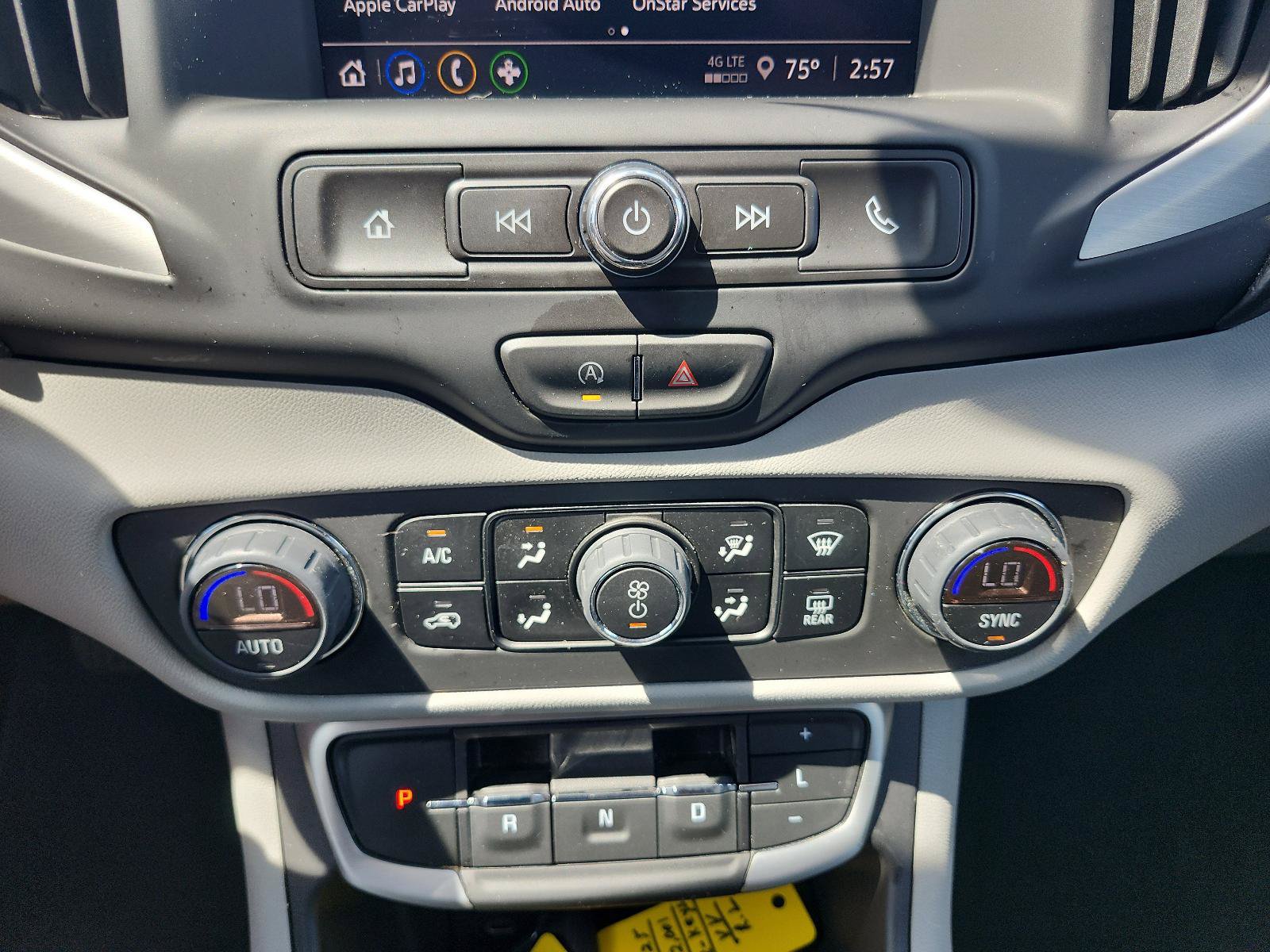 Certified 2024 GMC Terrain SLE w/ Driver Convenience Package FWD image 17
