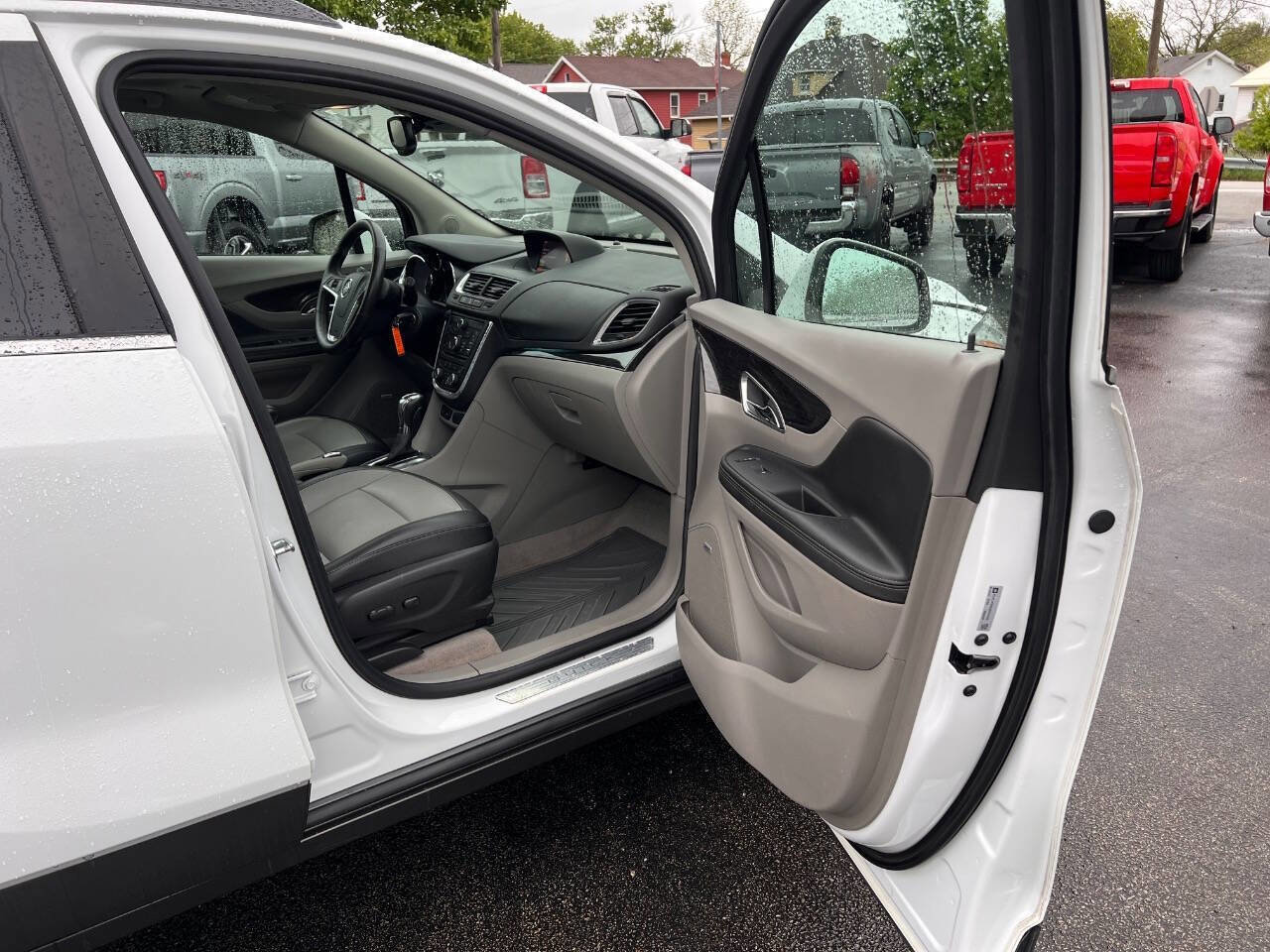 Used 2016 Buick Encore Premium AWD/4WD image 24