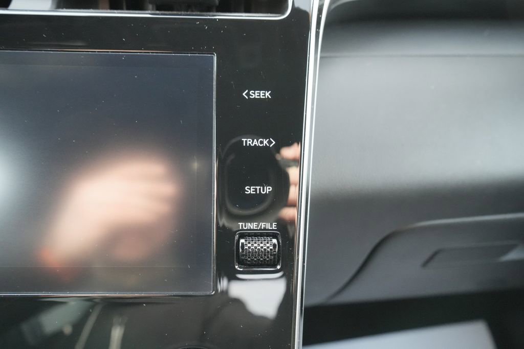 Certified 2022 Hyundai Santa Cruz SEL w/ Activity Package image 33