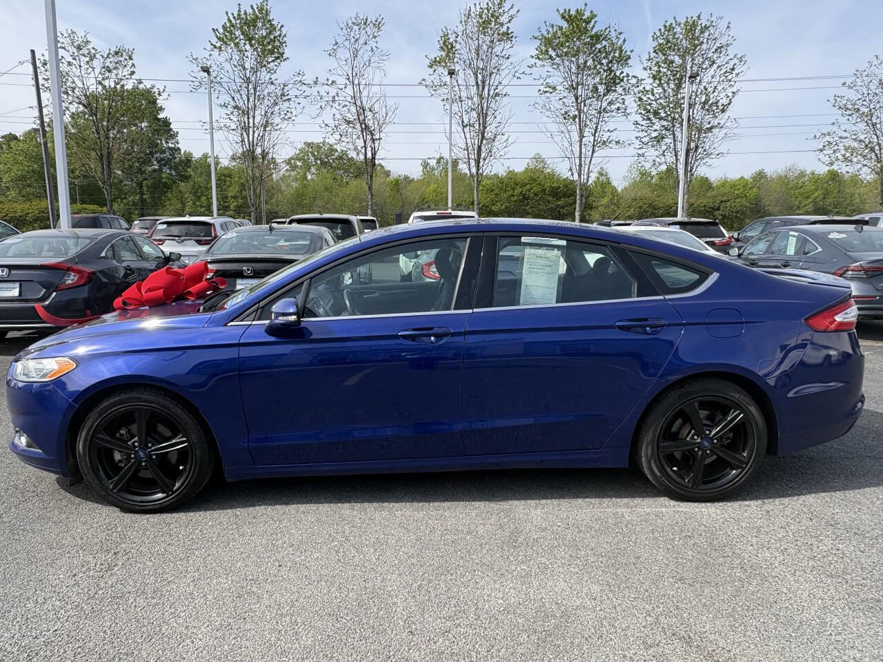 Used 2016 Ford Fusion SE image 3
