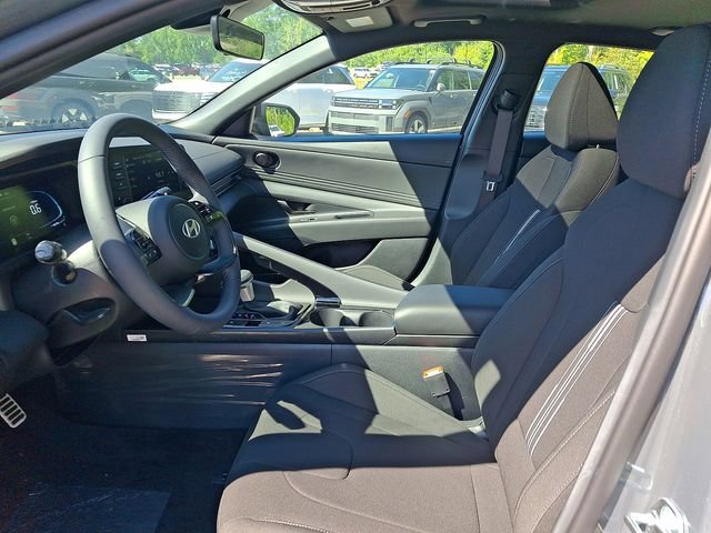 New 2026 Hyundai Elantra SEL Sport Premium FWD image 15
