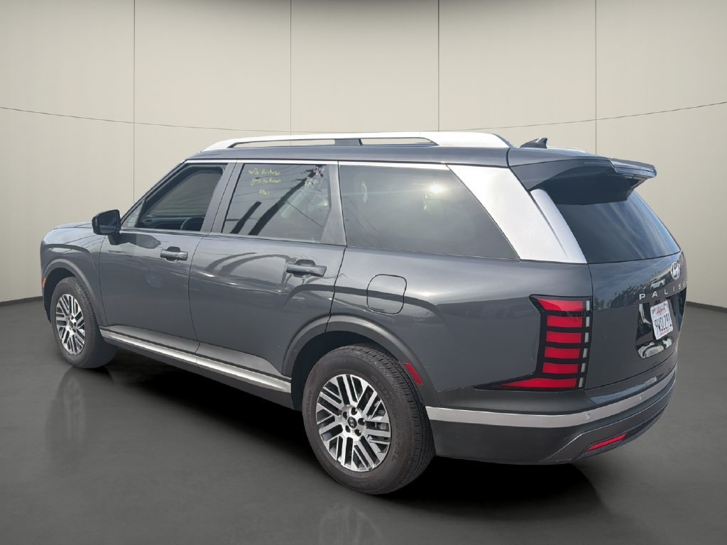 Used 2026 Hyundai Palisade SEL FWD image 5