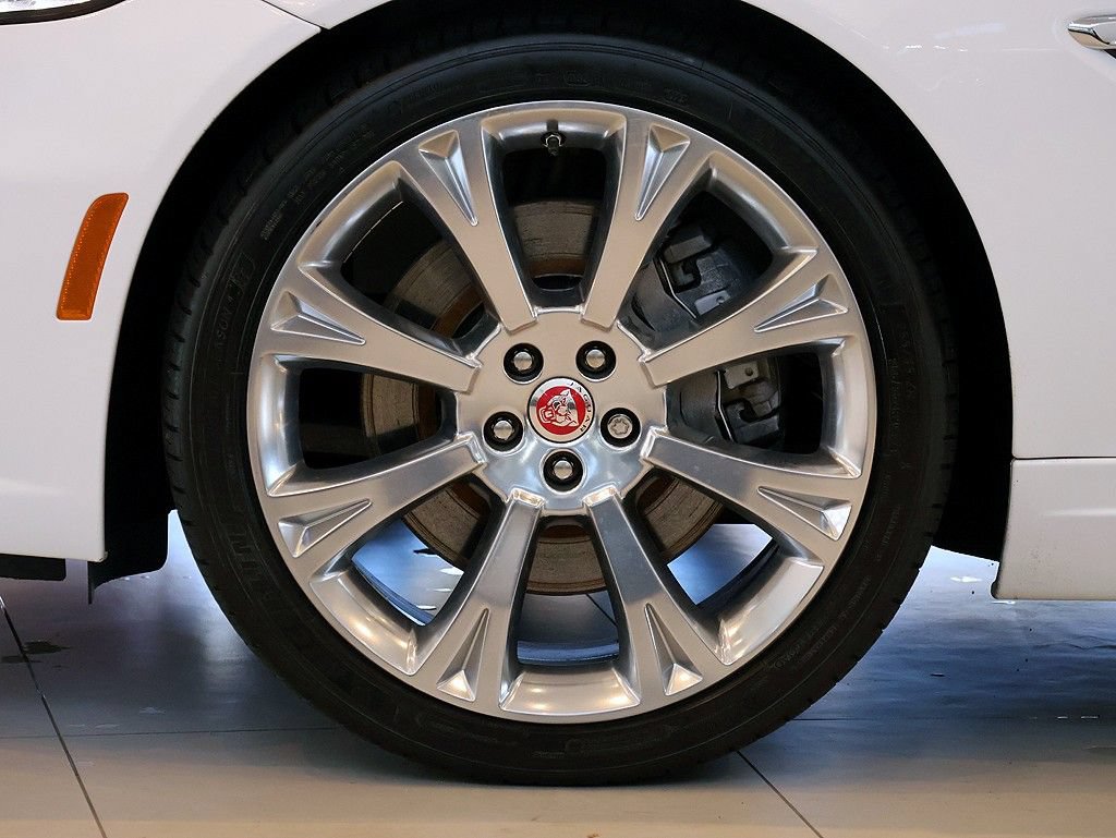Used 2014 Jaguar XK Convertible RWD image 67