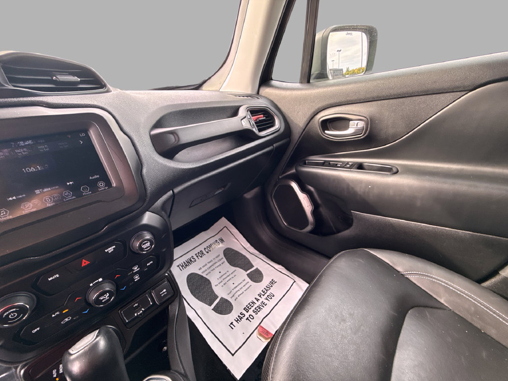 Used 2020 Jeep Renegade Limited AWD/4WD image 23