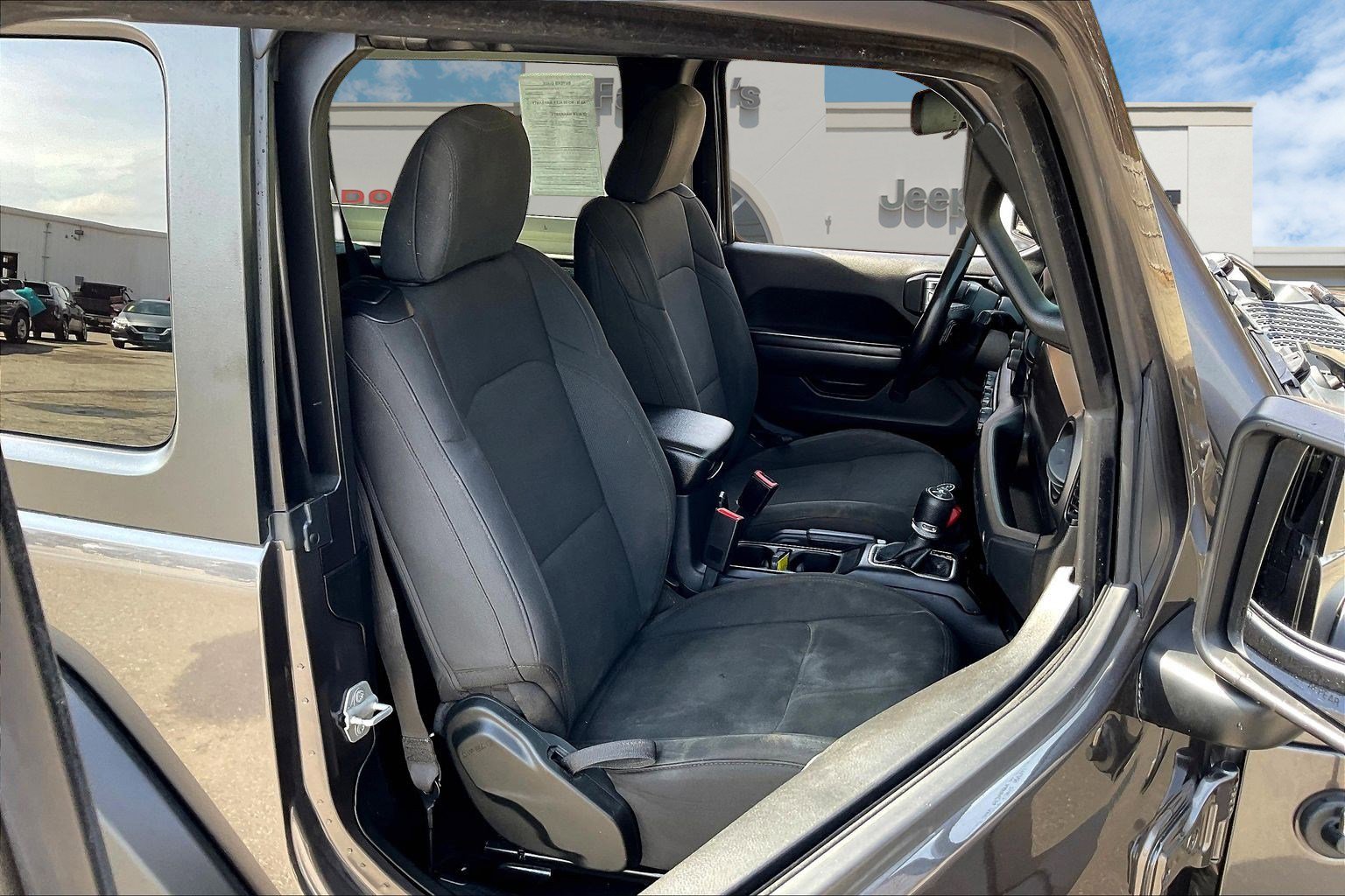 Used 2020 Jeep Wrangler Sport image 7