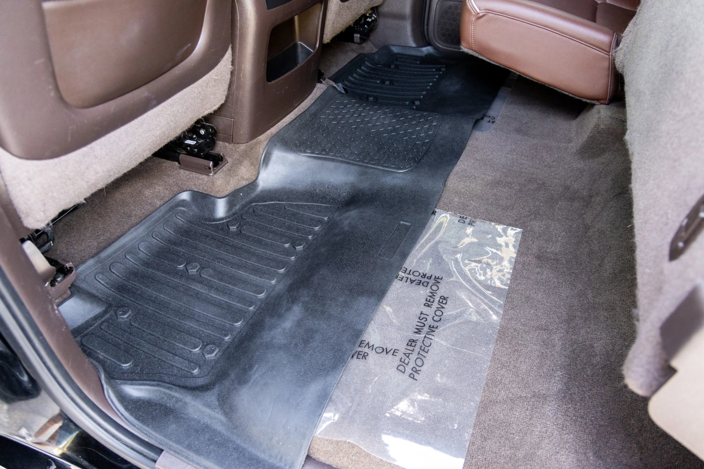 Used 2015 Chevrolet Silverado 1500 High Country image 15