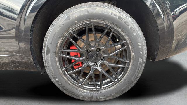 Used 2022 Genesis GV70 2.5T AWD/4WD image 26