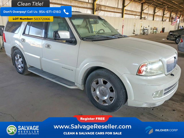 Used 2005 Lincoln Navigator 4WD image 5