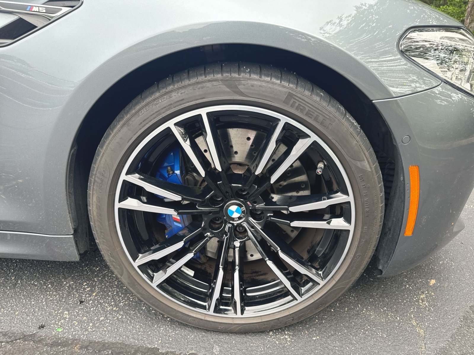 Used 2019 BMW M5 w/ Executive Package AWD/4WD image 2