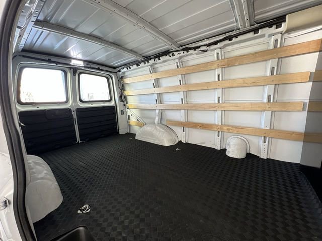 Used 2024 Chevrolet Express 2500 w/ Driver Convenience Package image 21