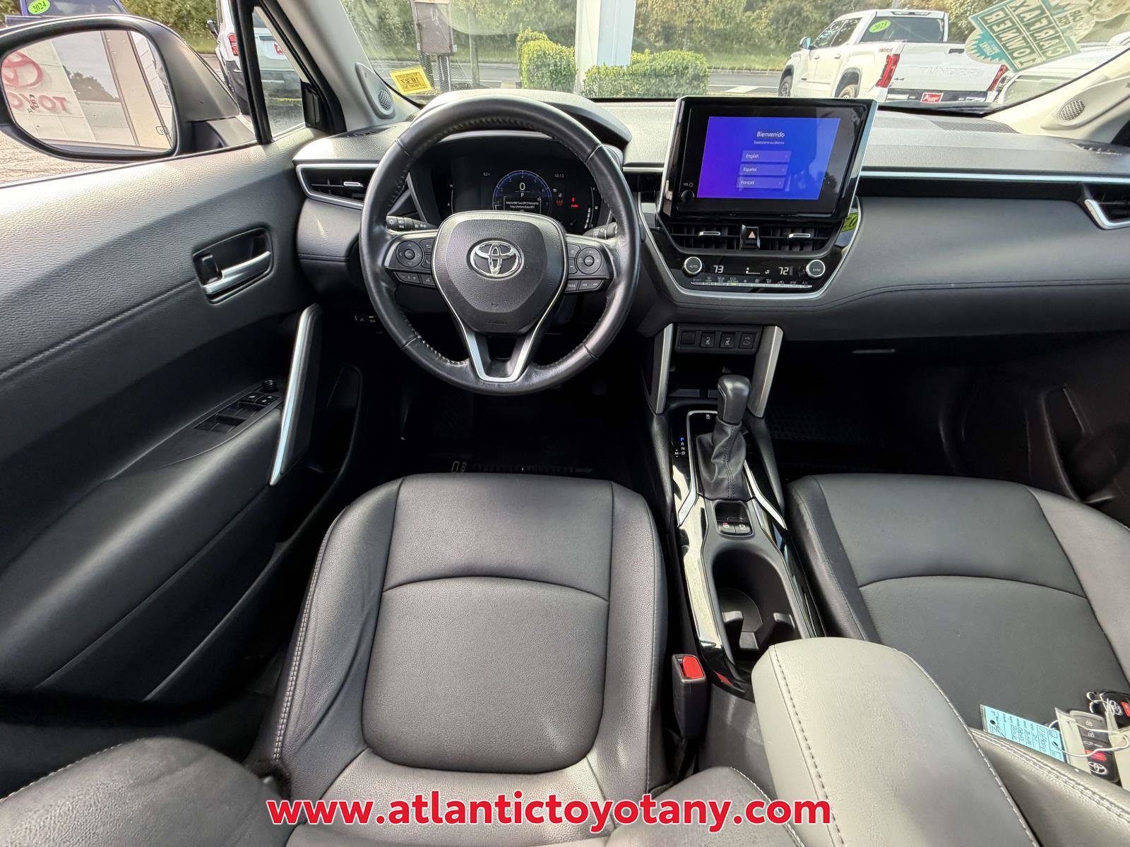 Certified 2024 Toyota Corolla Cross XLE w/ Convenience Package AWD/4WD image 19