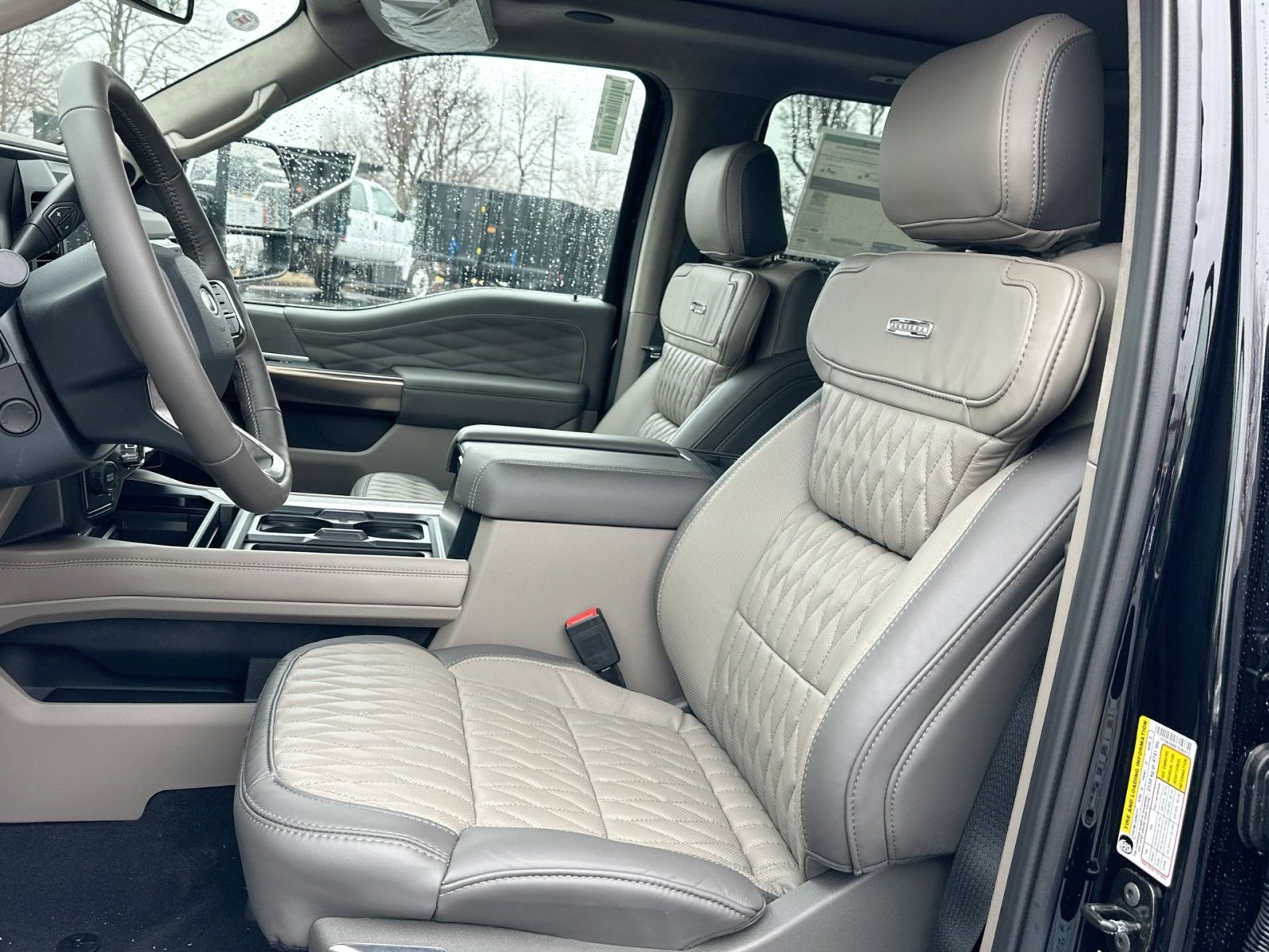 New 2026 Ford F450 Platinum w/ Platinum Plus Package image 14