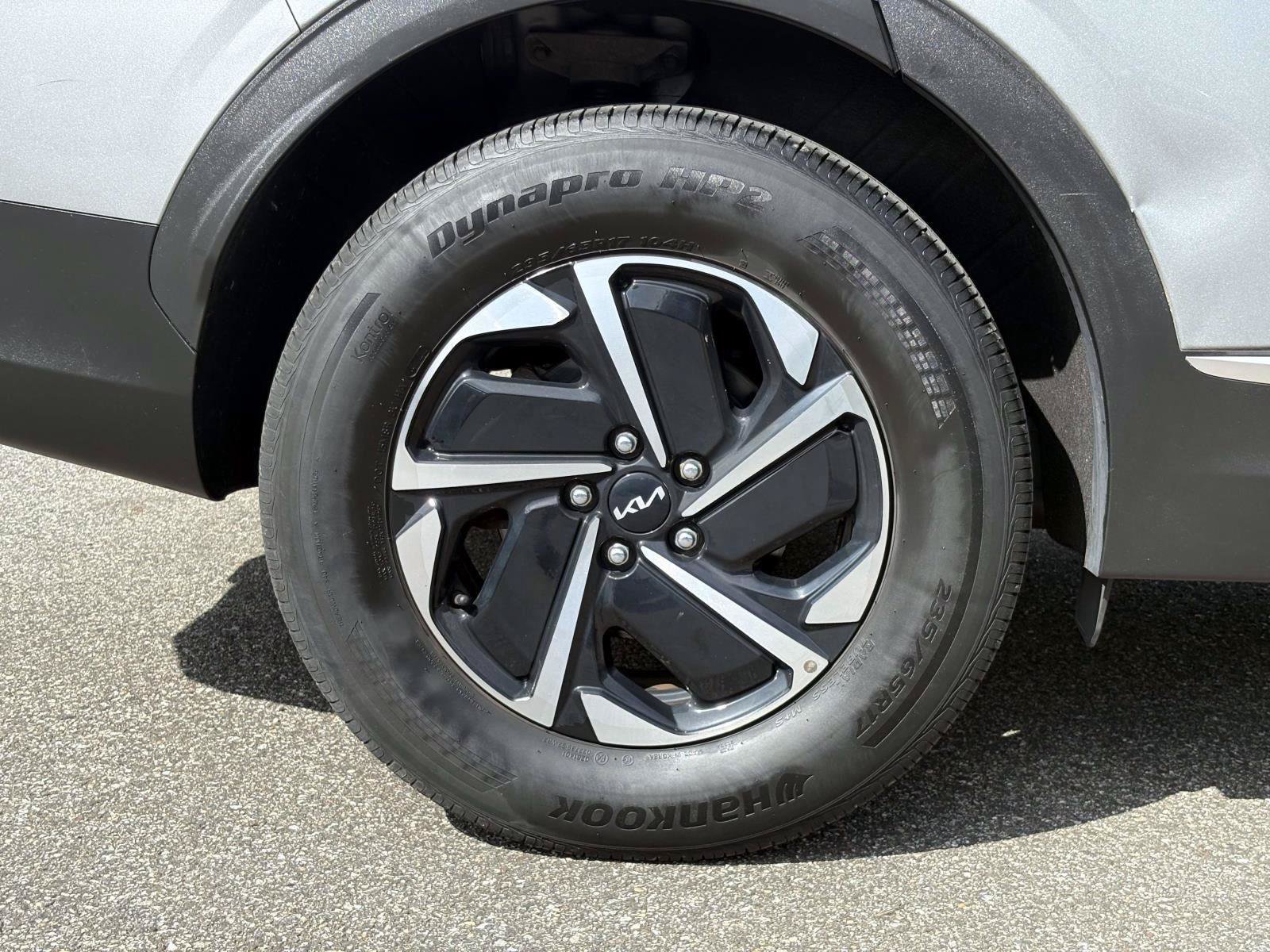 Certified 2023 Kia Sportage LX AWD/4WD image 32