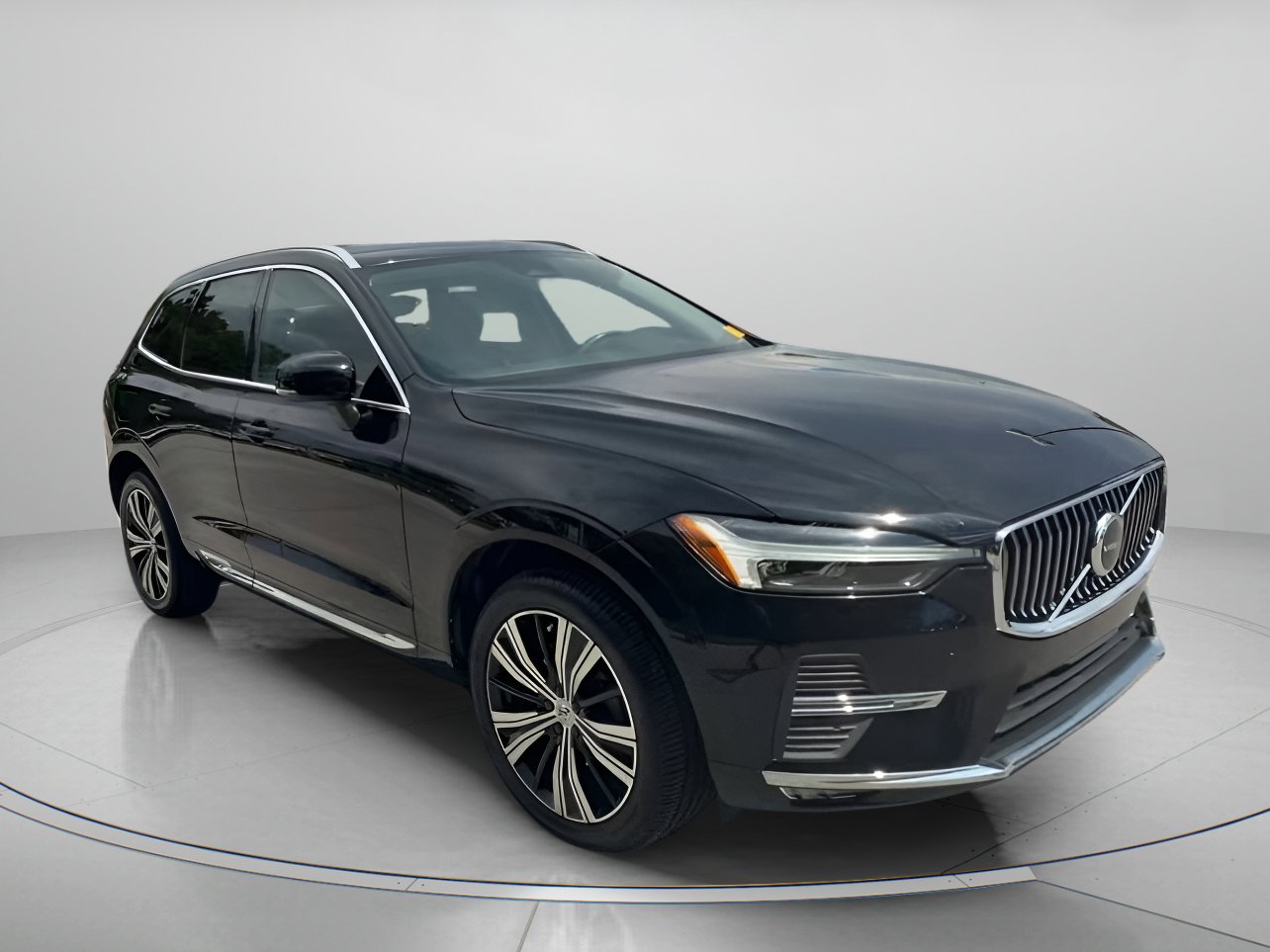 Used 2022 Volvo XC60 B5 Inscription w/ Protection Package Premier FWD image 4