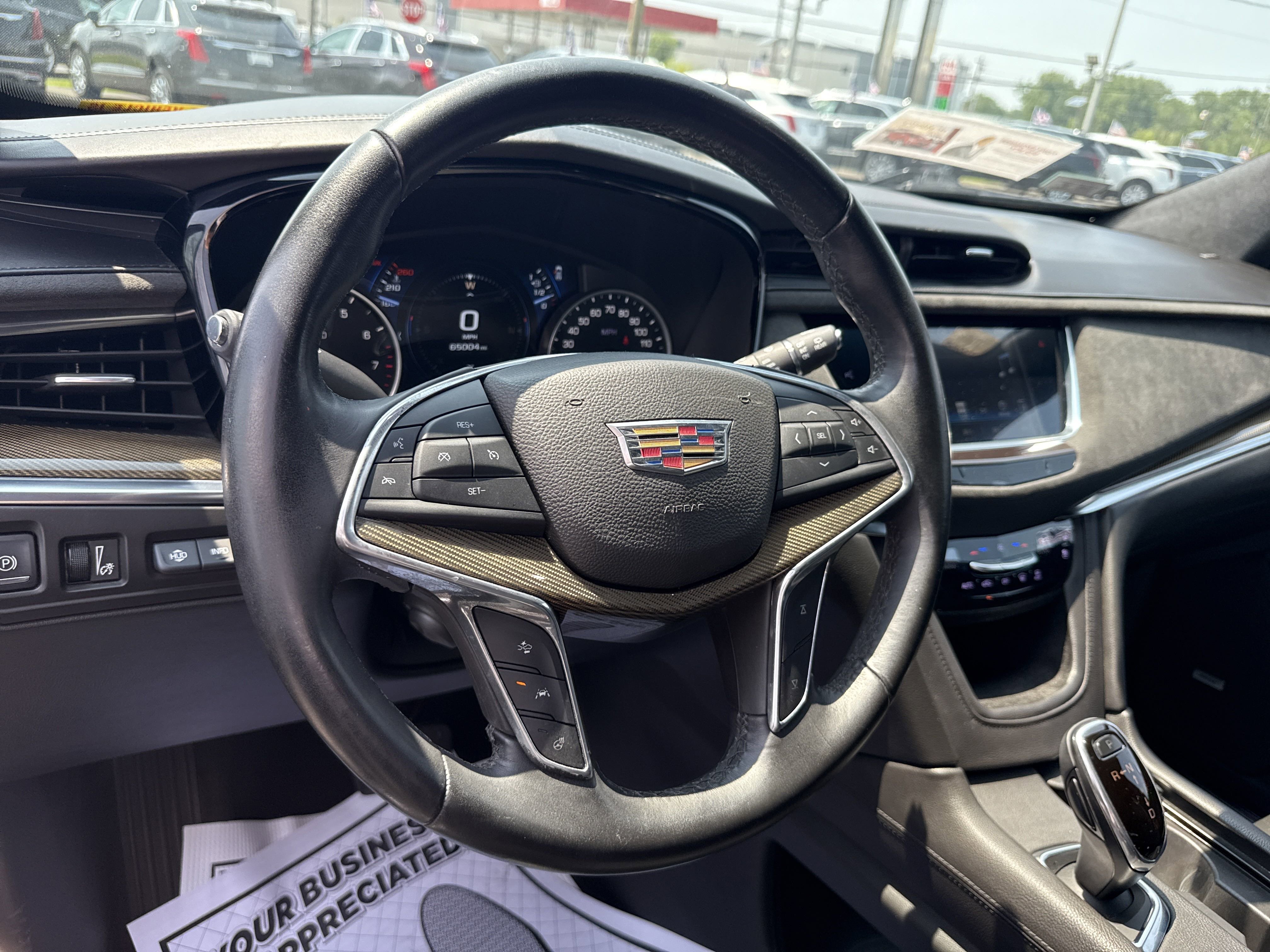 Used 2017 Cadillac XT5 Platinum w/ Driver Assist Package image 12