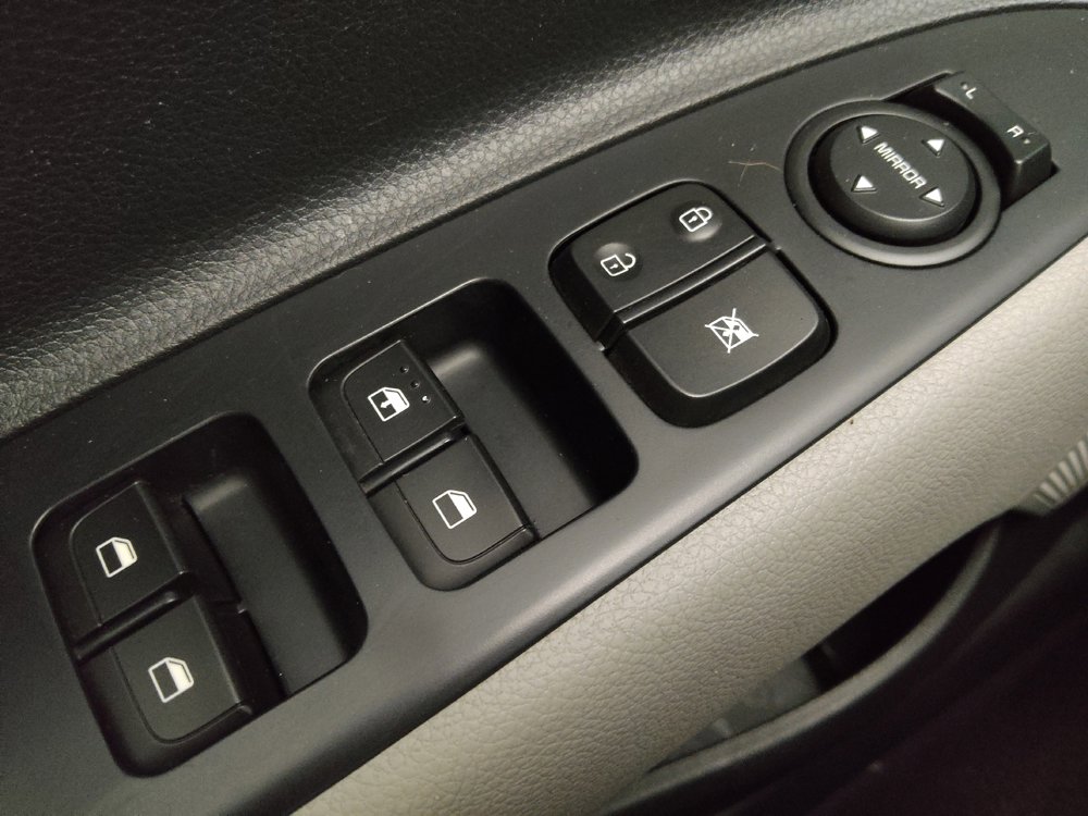 Used 2020 Kia Rio S FWD image 27