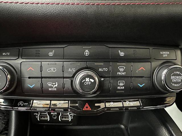 Certified 2023 Dodge Durango GT image 6