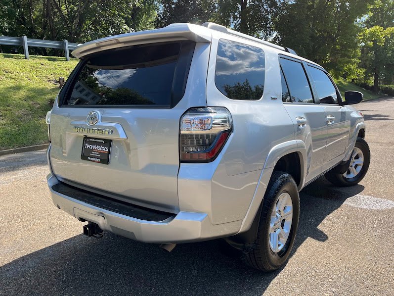 Used 2021 Toyota 4Runner SR5 image 5