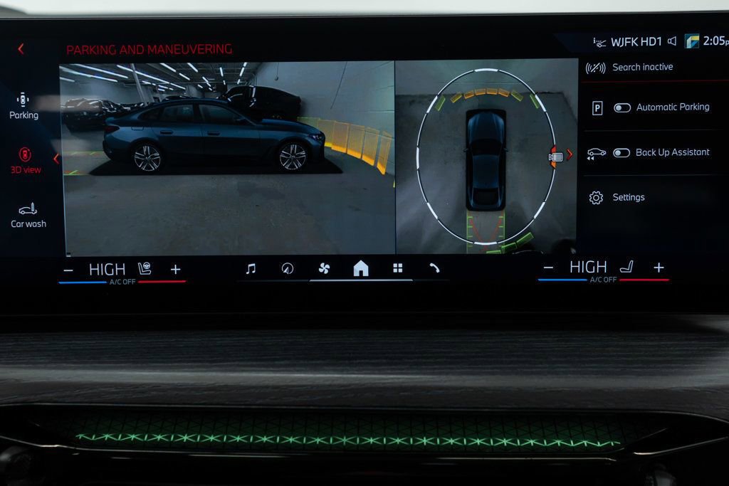 Used 2025 BMW 430i xDrive w/ Premium Package image 24