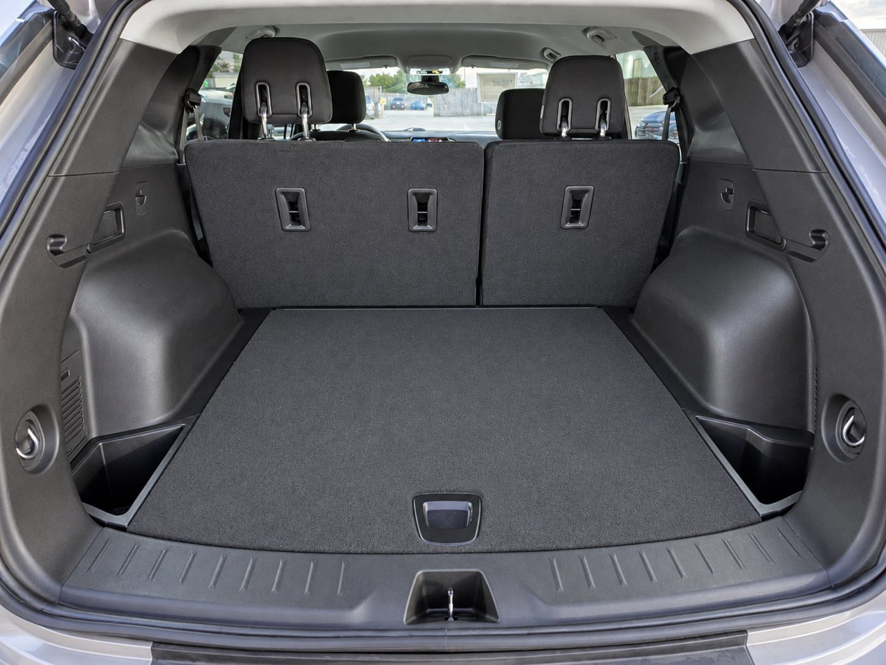 Used 2021 Chevrolet Blazer LT FWD image 26