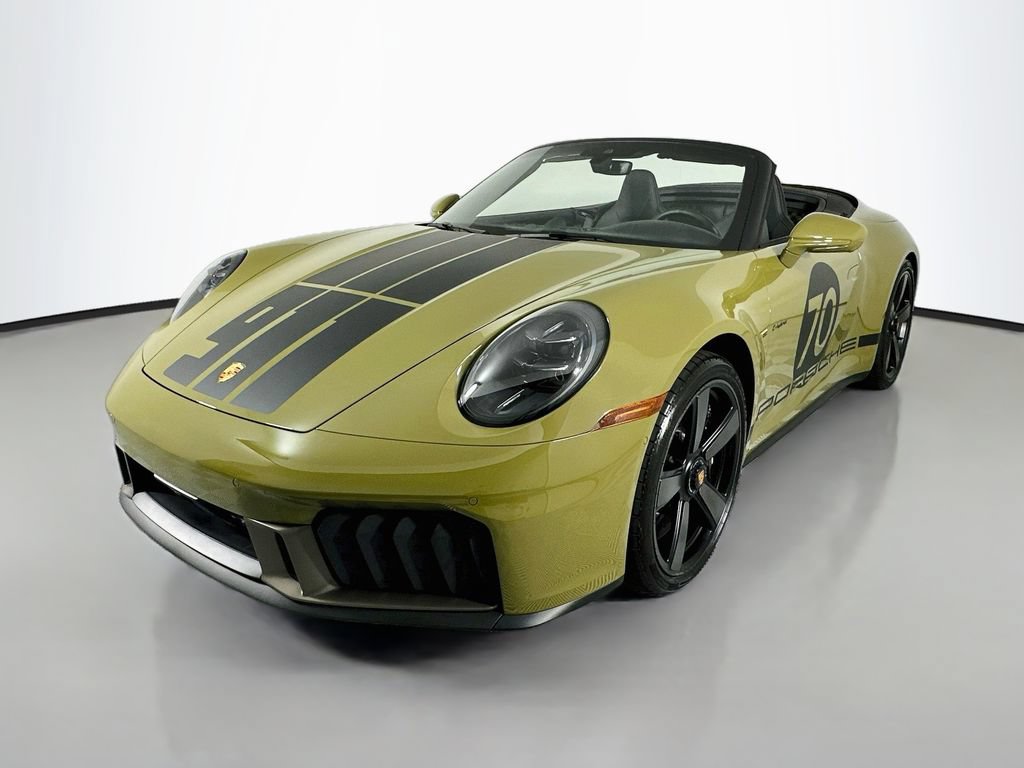 Certified 2026 Porsche 911 GTS RWD image 39