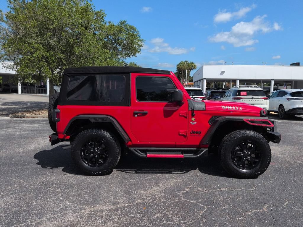 Used 2022 Jeep Wrangler Sport AWD/4WD image 3