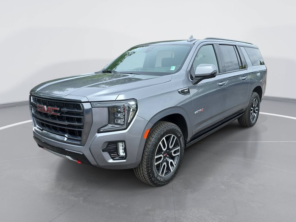 Used 2021 GMC Yukon XL AT4 w/ AT4 Premium Package AWD/4WD image 9