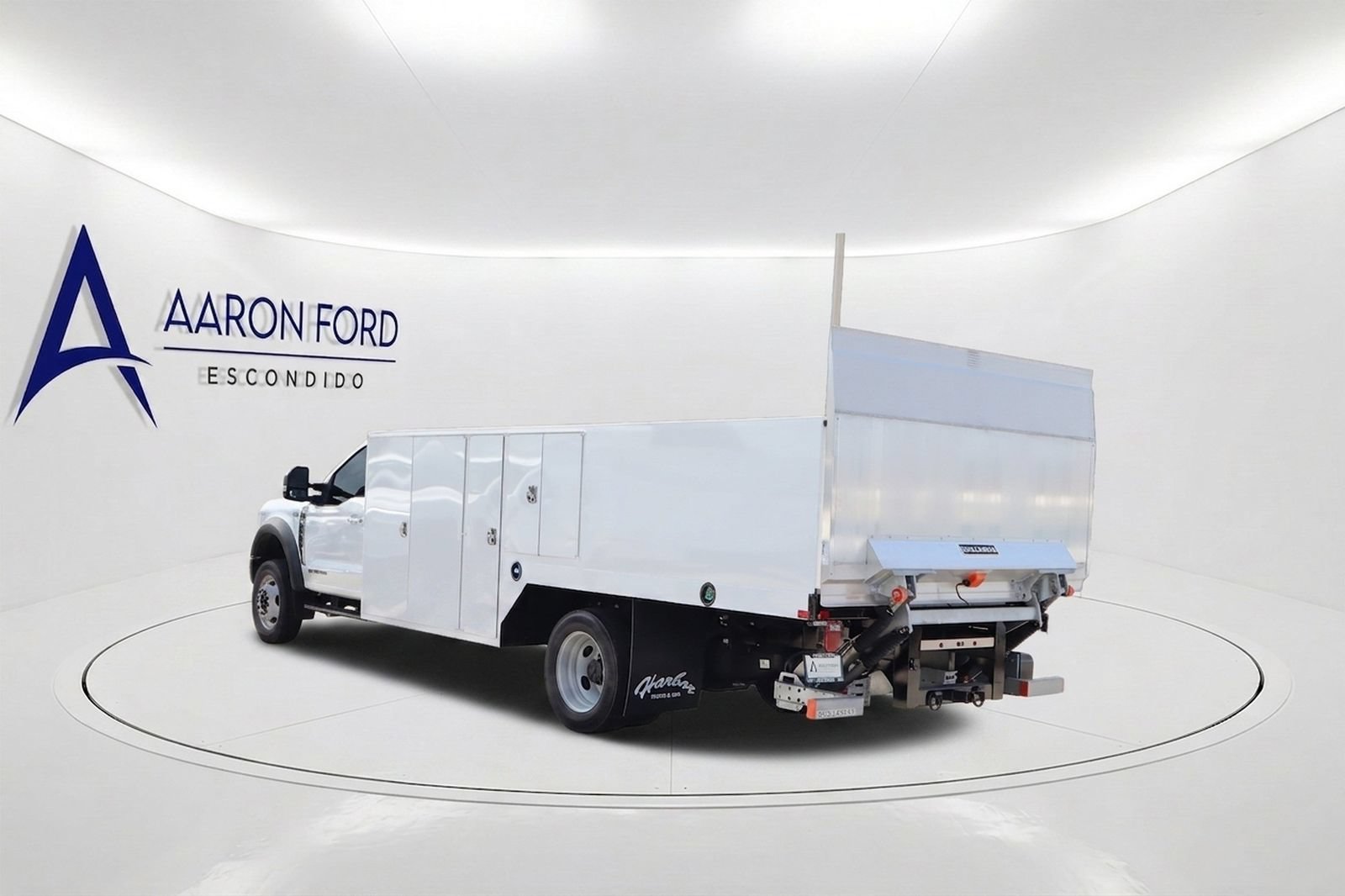 New 2026 Ford F550 4x4 Regular Cab Super Duty image 7