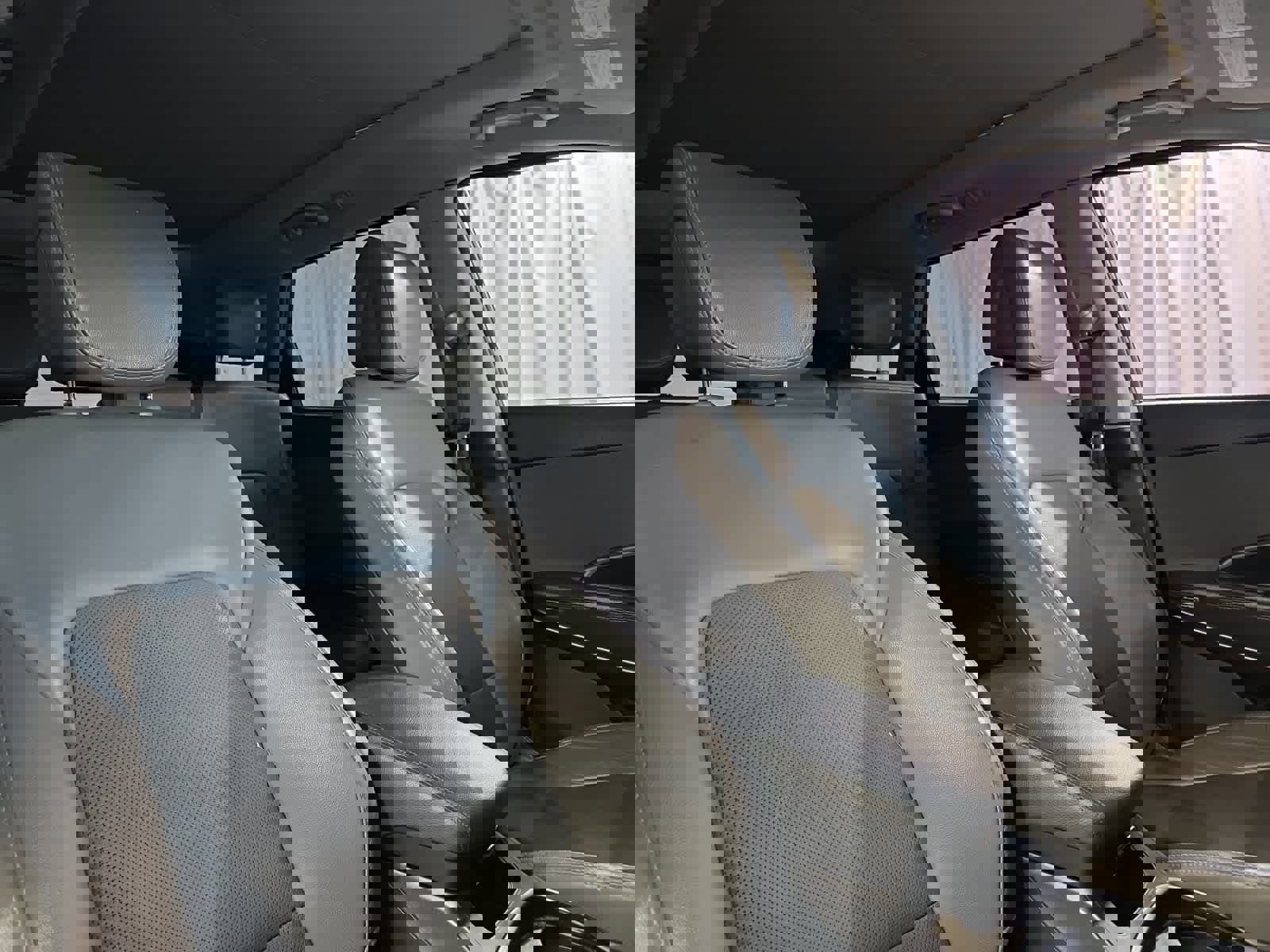 Used 2018 Hyundai Santa Fe SE image 8