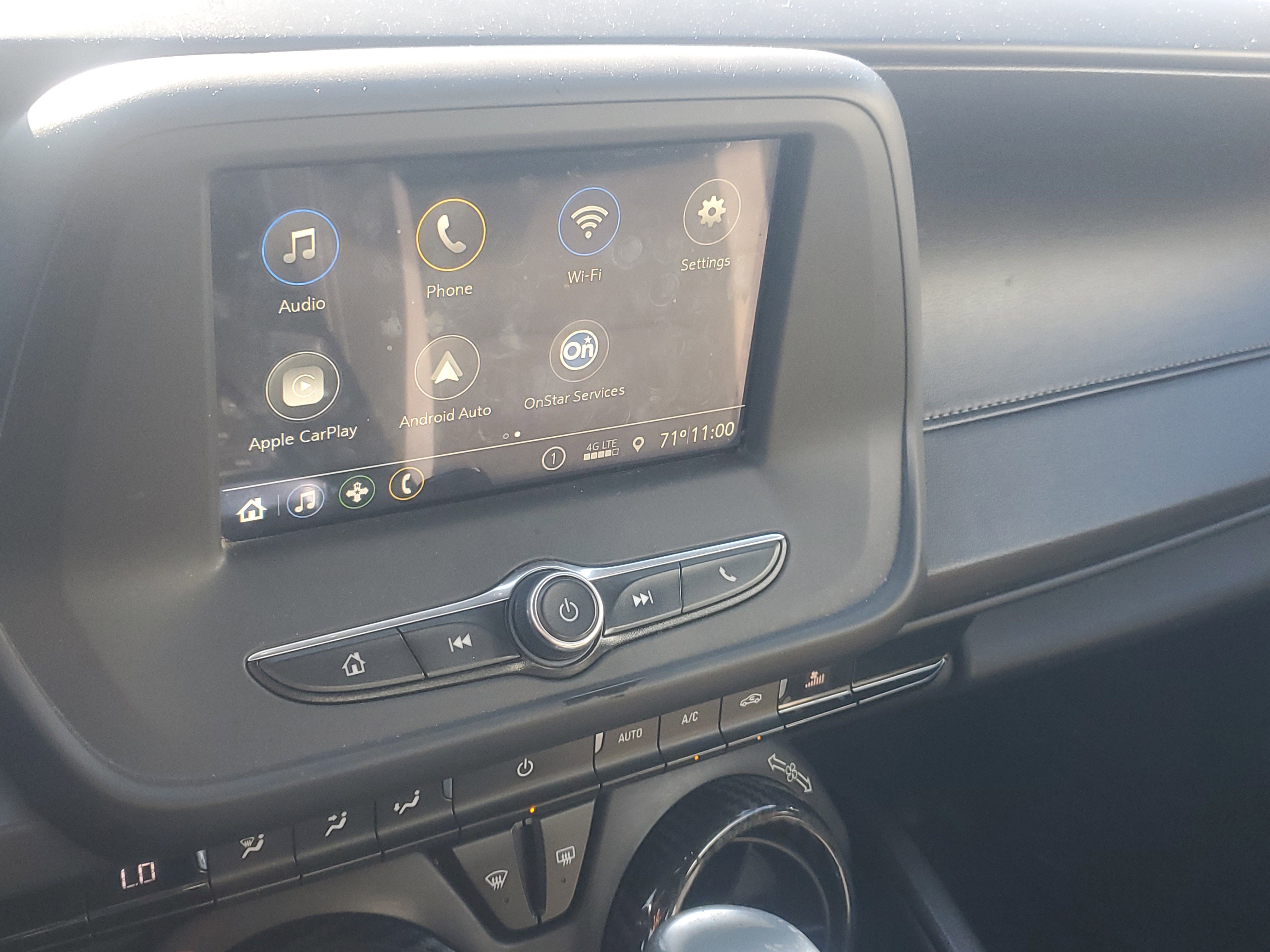 Used 2019 Chevrolet Camaro LT image 18