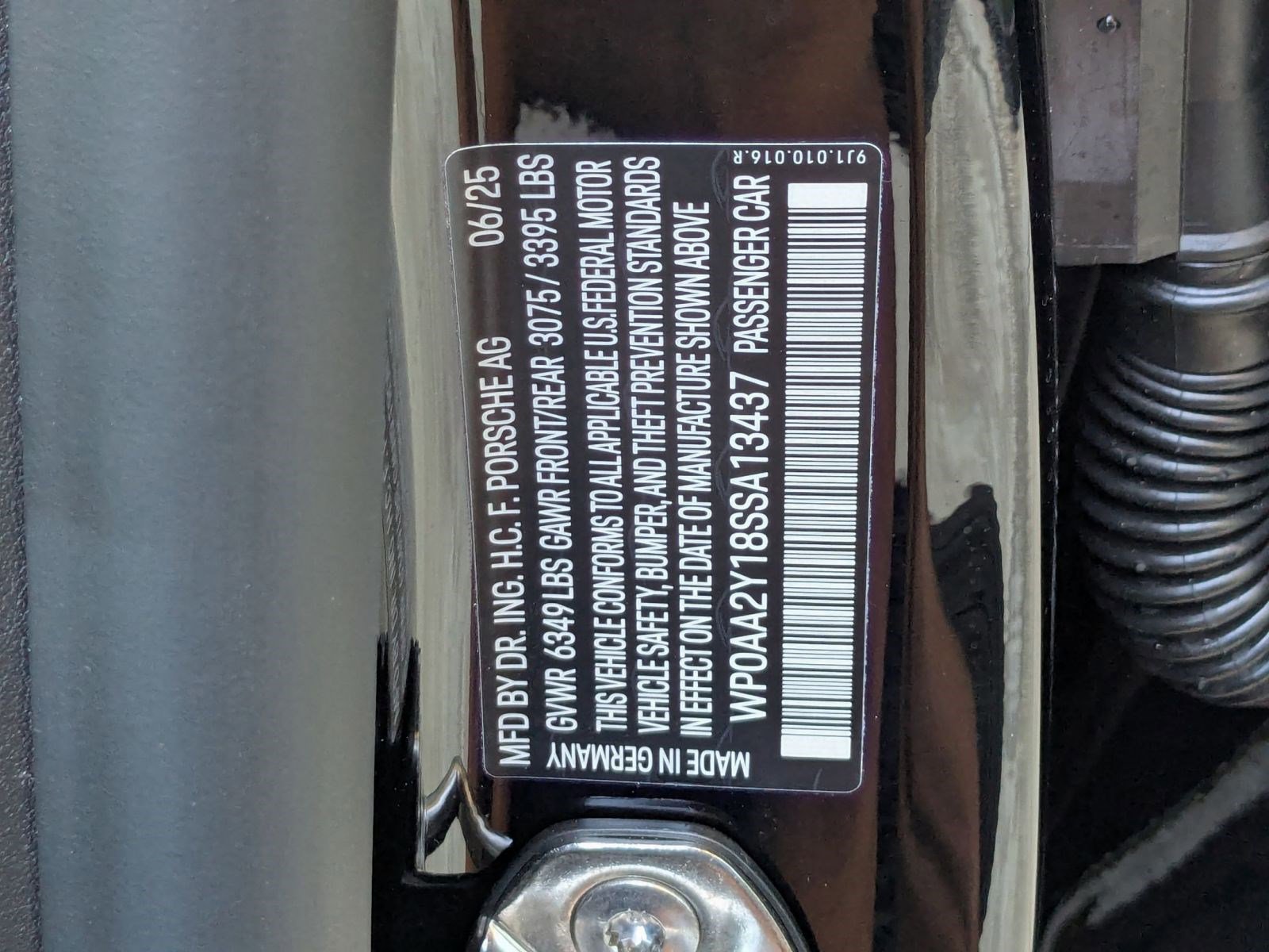 New 2025 Porsche Taycan image 30