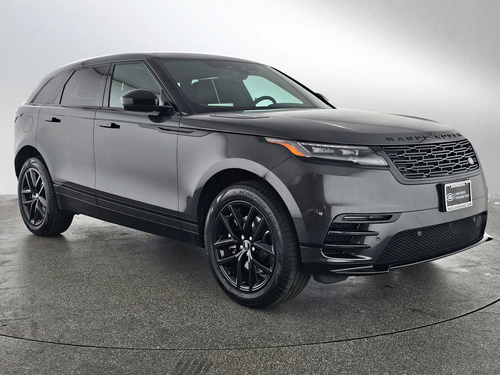 Used 2024 Land Rover Range Rover Velar Dynamic SE image 7