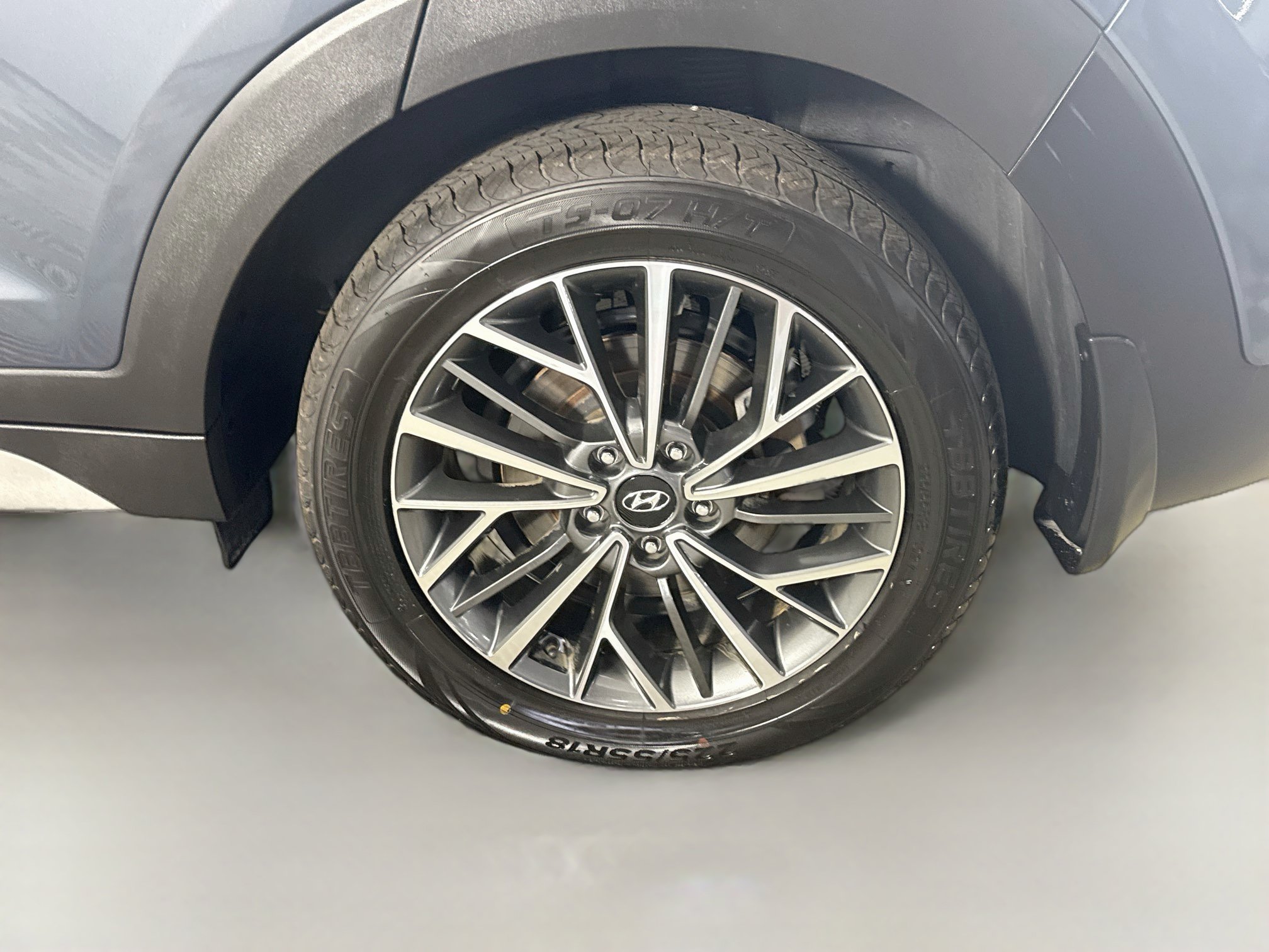 Used 2019 Hyundai Tucson Limited w/ Cargo Package FWD image 37