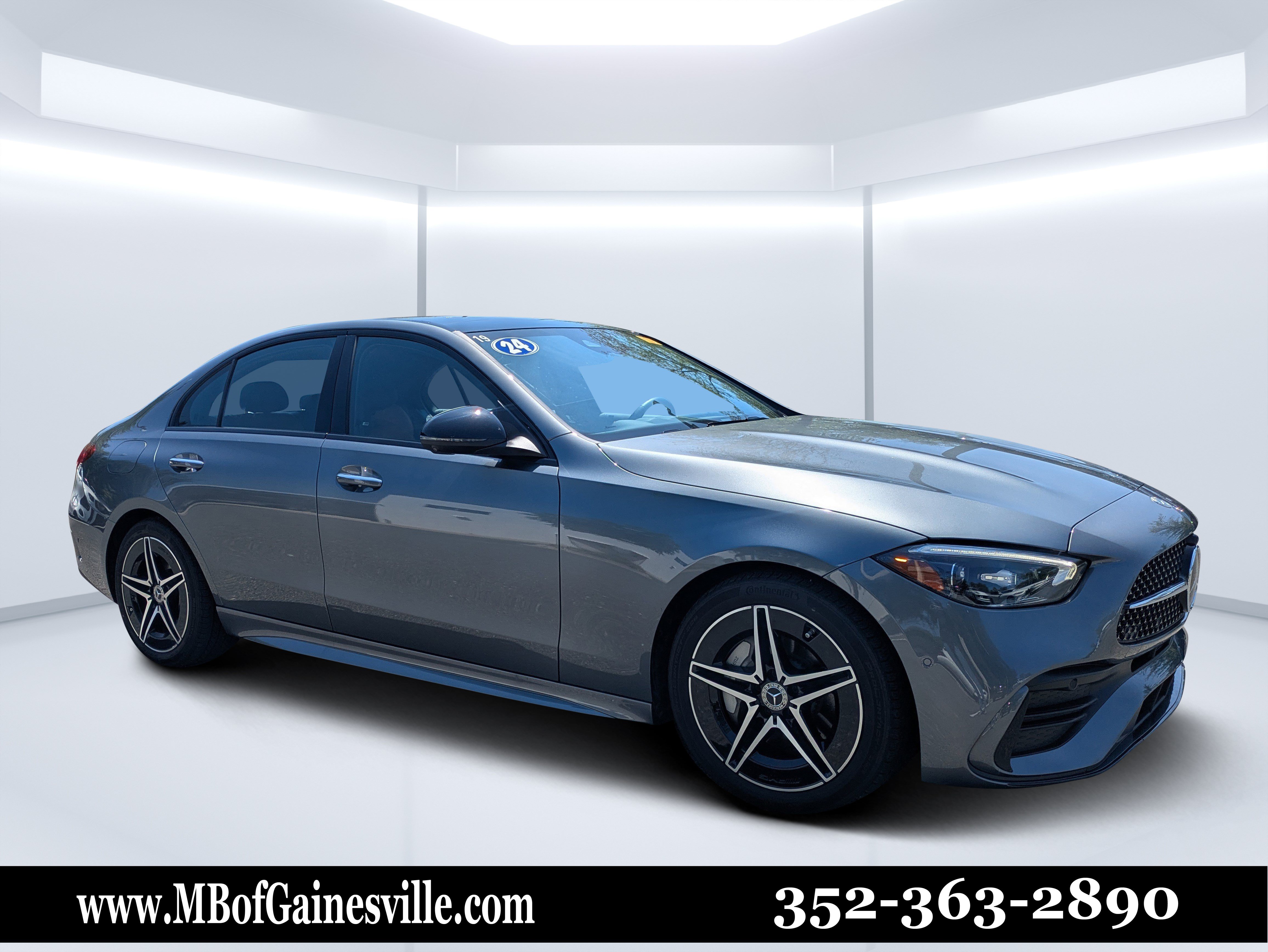 Used 2024 Mercedes-Benz C 300 4MATIC Sedan image 1