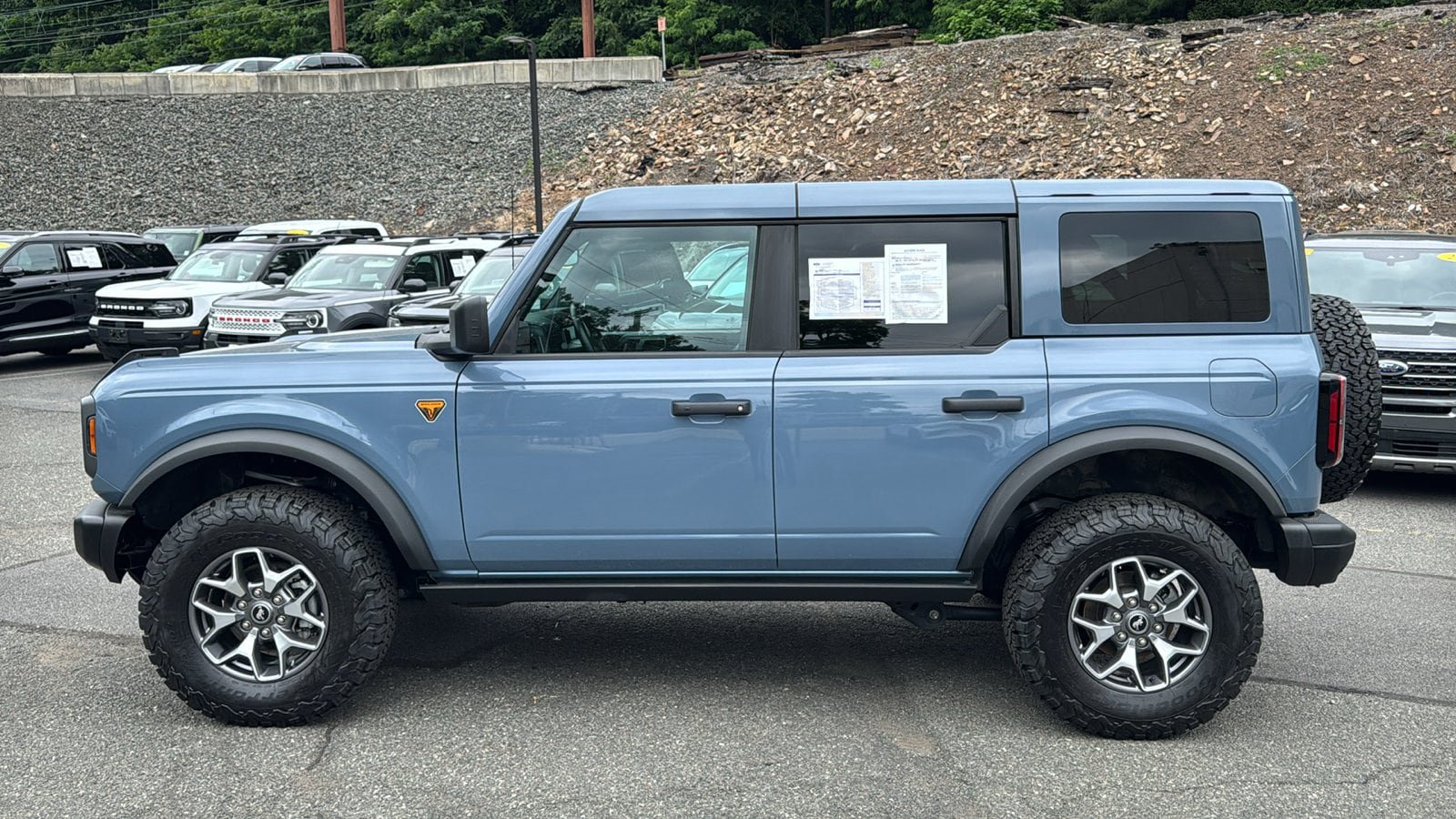 Certified 2025 Ford Bronco Badlands AWD/4WD image 11
