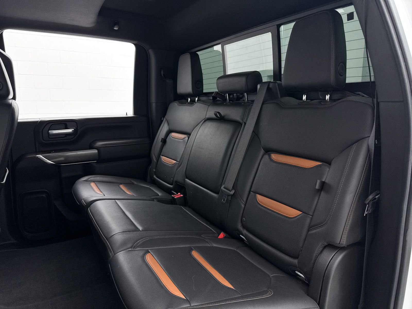 Used 2021 GMC Sierra 2500 AT4 w/ AT4 Premium Plus Package image 31