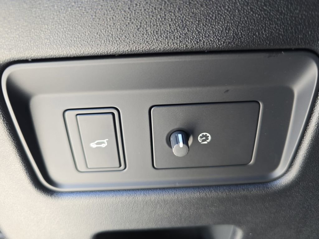 New 2026 Land Rover Discovery Limited Edition AWD/4WD image 28