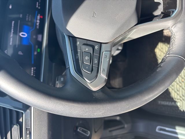 Used 2024 Volkswagen Tiguan Wolfsburg Edition image 25